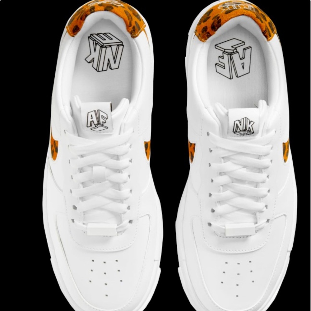 Nike Leopard Air Force 1 in excellent condition, worn once.